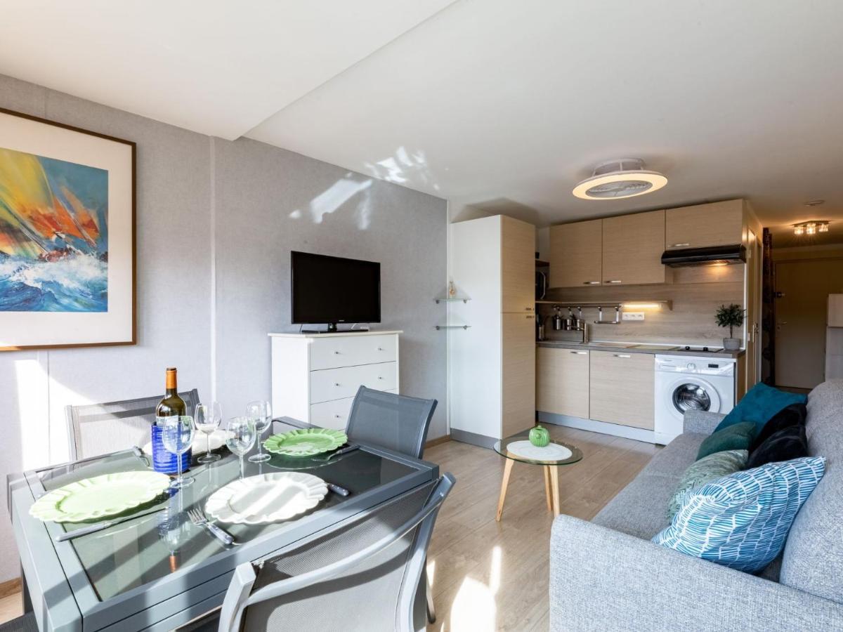 Les Coralines-5 By Interhome